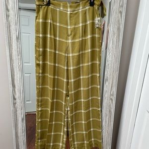 ModCloth NWT green plaid wide leg pants